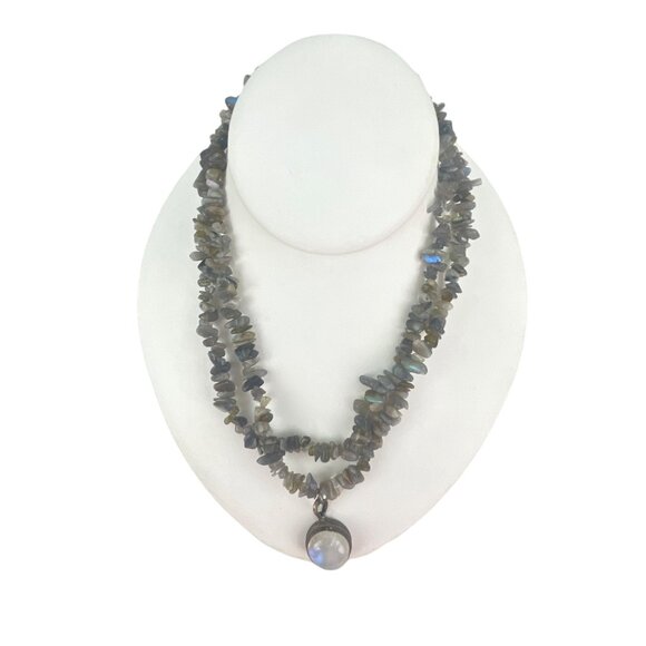 Handcrafted Labradorite Chip Necklace With Moonstone Pendant - Picture 9 of 12